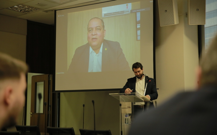 64a2db397034d-senador_cedo_foto1_walmir_souza Seminário O Marco Regulatório da Inteligência Artificial no Brasil na era pós-ChatGPT