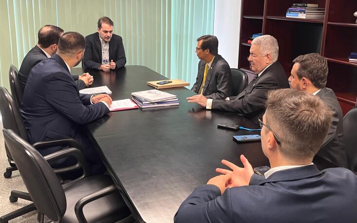 Comitiva do setor de Serviços leva ao Senado preocupação quanto ao aumento da carga tributária