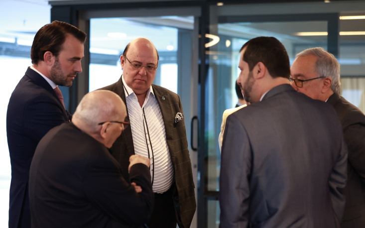 66d8b9aeeb860-ed_7725 Parlamentares e juristas reunidos na sede da FecomercioSP