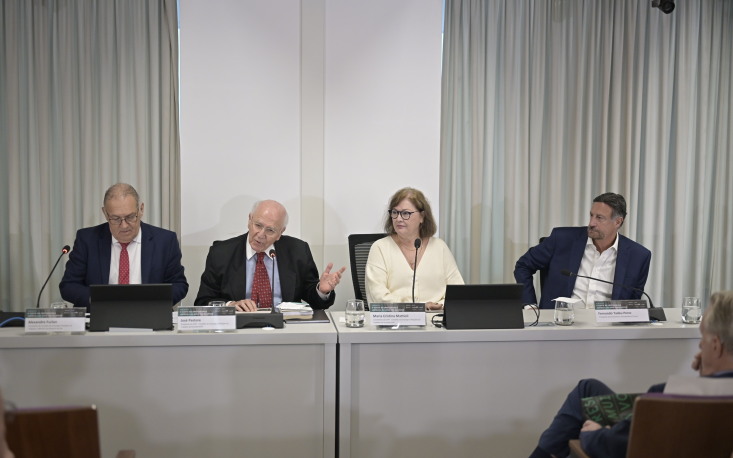 6731f58a1737a-ps17312 Pastore ao lado de integrantes do Conselho de Emprego e Relações de Trabalho