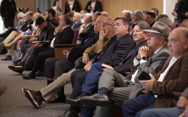 68fbcda7778b7-whatsapp_image_2025_10_24_at_12_31_43_1 Durante a reunião, os parlamentares frisaram o apoio à aprovação do PLP