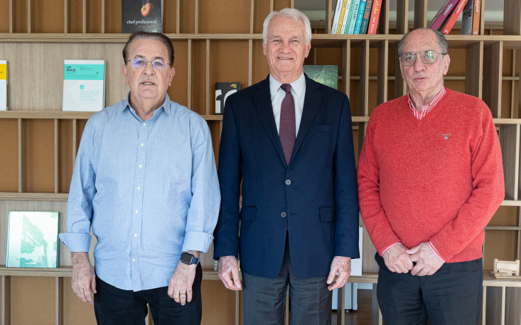 Luiz Carlos Motta, presidente da Fecomerciários, ao lado de Ivo Dall'Acqua e Ricardo Patah