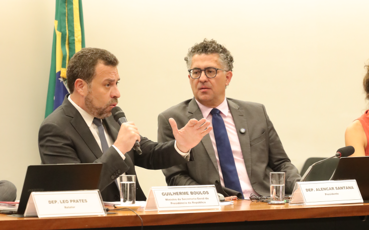 Federação entregou propostas ao ministro Boulos e pediu debate técnico alinhado à realidade das empresas