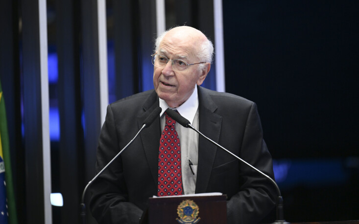 6a465ae397844-55368404864_0d98a6b8a3_k Caso aprovada, a PEC poderá elevar em cerca de 9% os custos salariais em todas as categorias, advertiu José Pastore, presidente do Conselho de Emprego e Relações do Trabalho da FecomercioSP. Foto: Agência Senado.